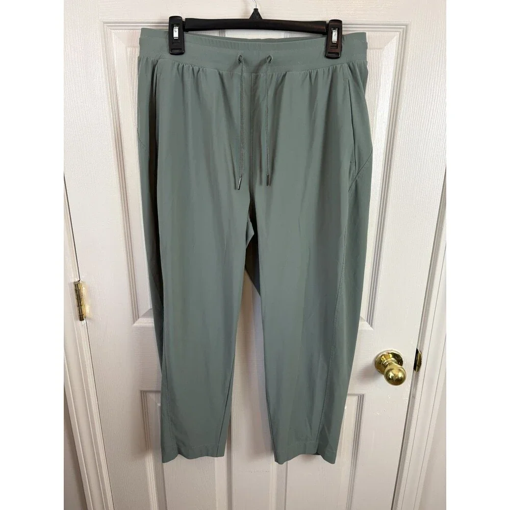 Sweaty Betty Green Explorer Trousers Olive Green Pants - 429